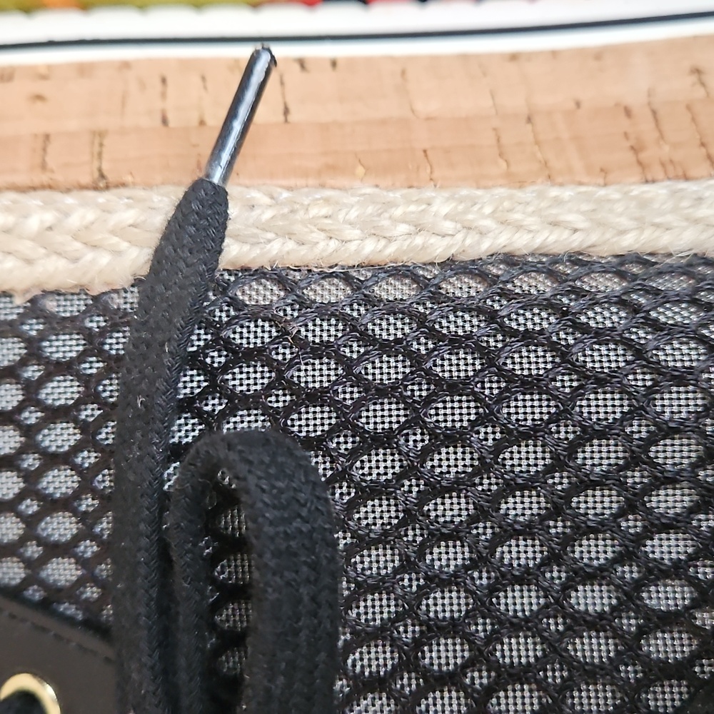 JLO Black and Tan Women's Sneakers Size 10 - Picture 2 of 10